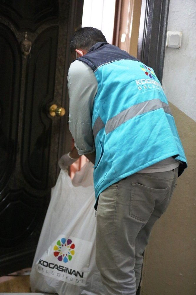 Kocasinan, ihtiyaç sahiplerinin yüzünü güldürmeye devam ediyor