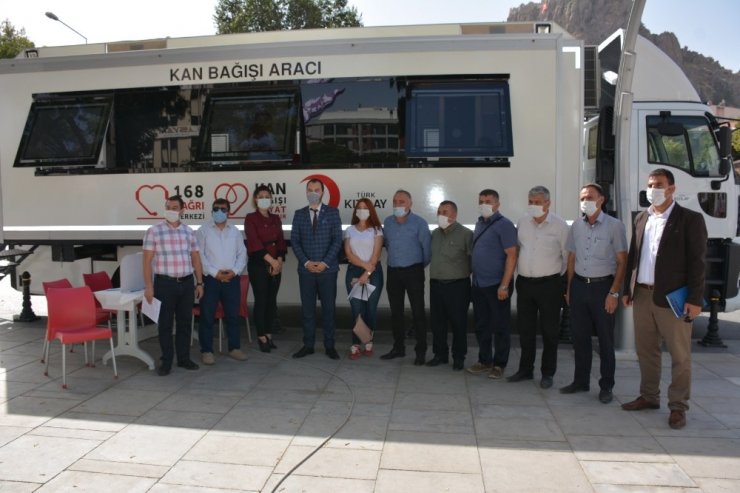 “Kan Ver Afyon” kampanyasına destek sürüyor