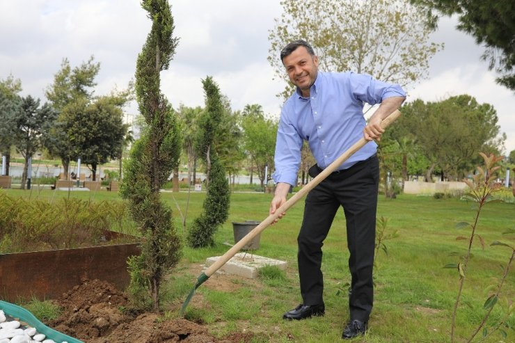Yüreğir’de parksız mahalle kalmayacak"