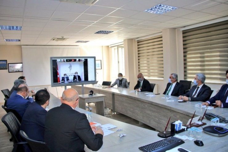 Yüz yüze eğitimde alınacak önlemler masaya yatırıldı