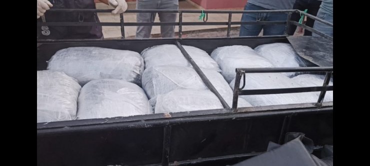 Seyyar uyuşturucu satıcısı