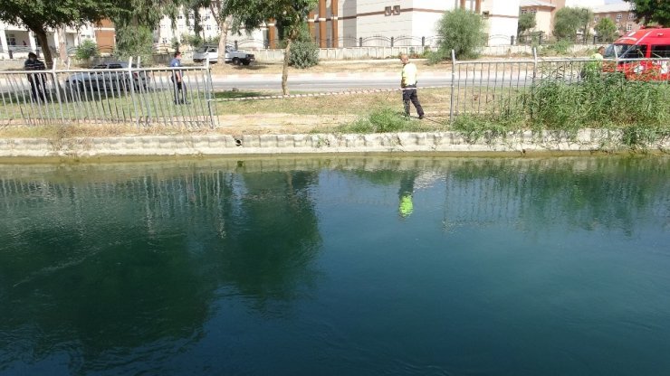 Sulama kanalında ölmekten kurtulan imam bu kez iki can kurtardı