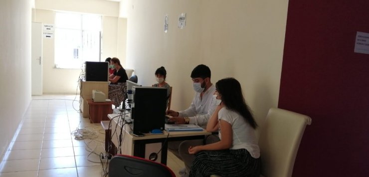 Bağlar Belediyesine ait kütüphane öğrencilerin umudu haline geldi