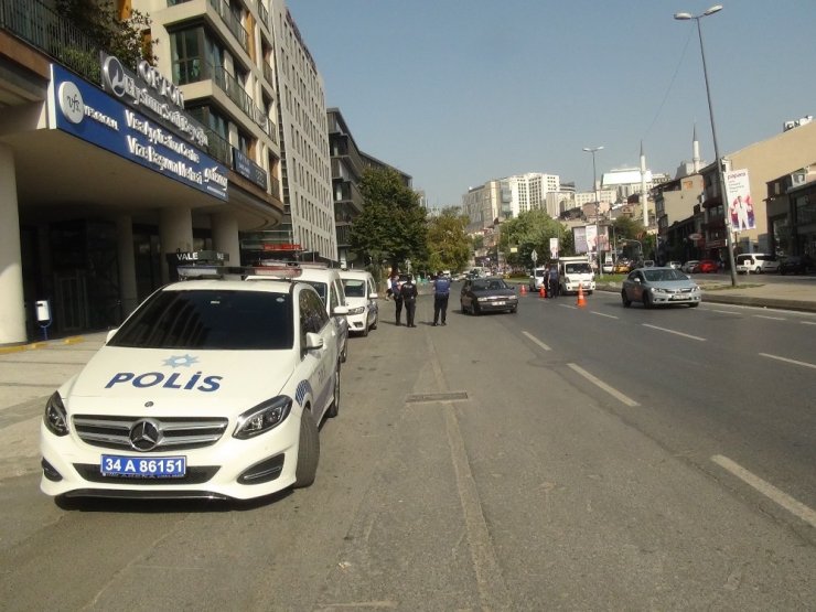 Beyoğlu’nda 40 ekip ve 100 personelle huzur uygulaması