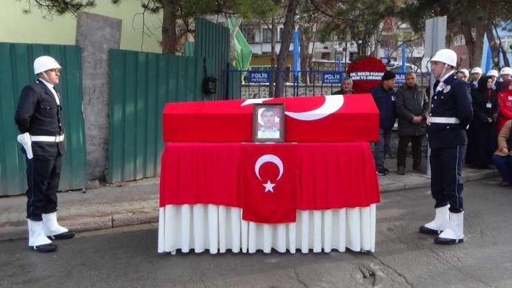 Polisin şehit olduğu olayın davası ertelendi