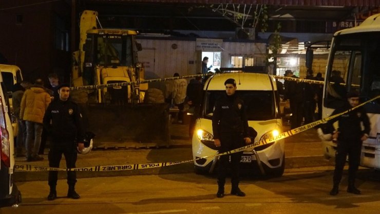Polisin şehit olduğu olayın davası ertelendi