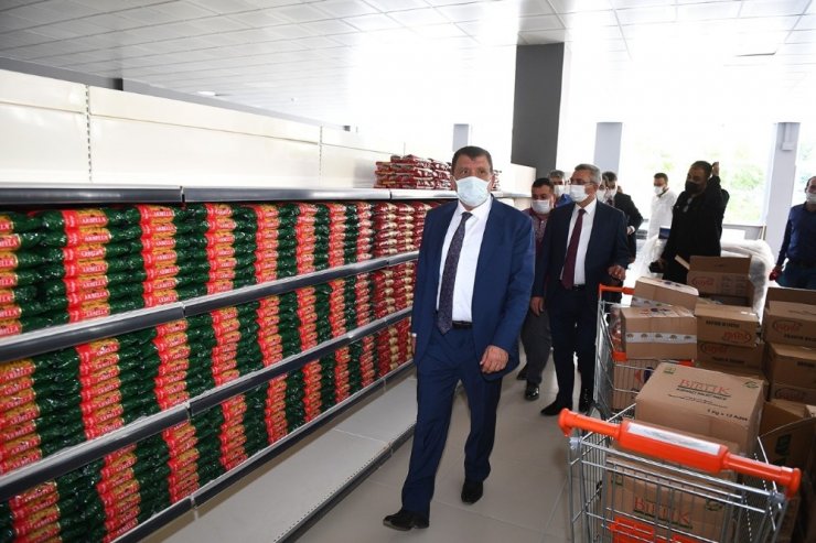 Hayır Çarşısı açılış için gün sayıyor