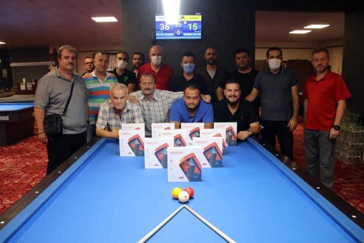 Düzceli Bilardoculardan örnek davranış