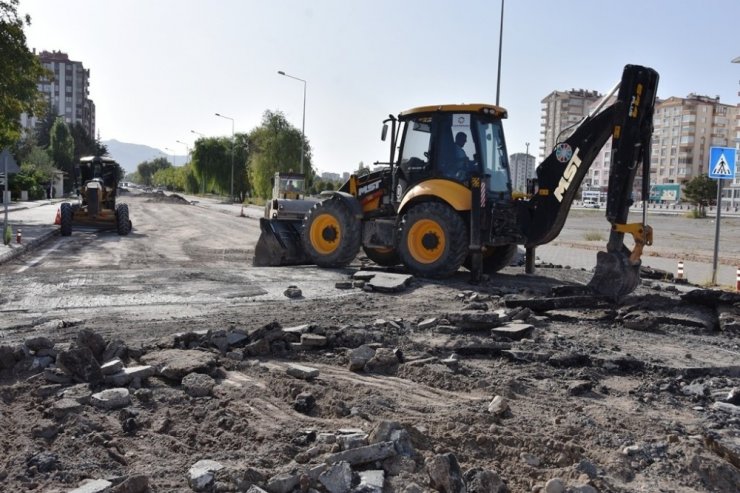 Başkan Çolakbayrakdar’dan ulaşım hamlesi