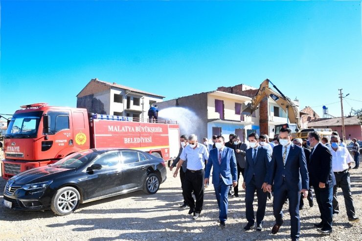 Mavi Göl caddesinin ismi Danişmentgazi olacak