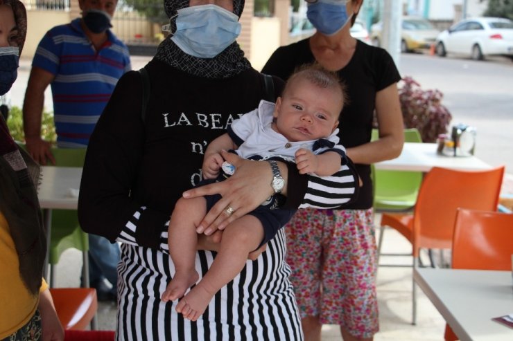 Antalya’da terk edilmiş üç aylık bebek bulundu