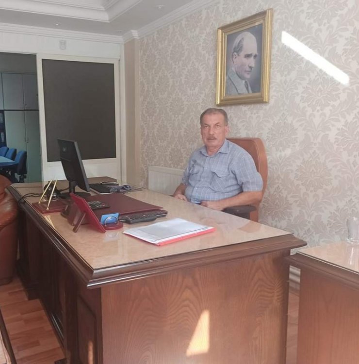 Sincan Esnaf ve Sanatkarlar Kredi Kooperatif Başkan Vekili Eser: “Koranavirüs salgınında sıkıntı günler geçiren esnafımıza kredi başvurularında meslek grubu ayırt etmeden yardımcı olduk”