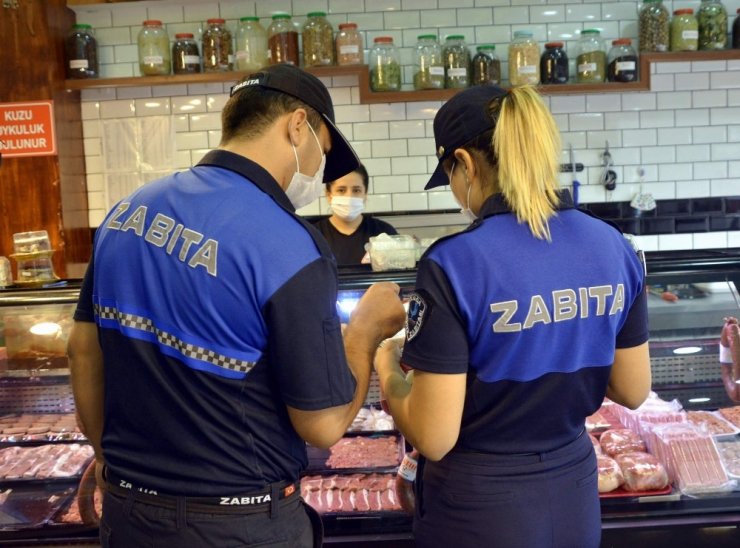 Aliağa zabıtasından işletmelere fiyat denetimi