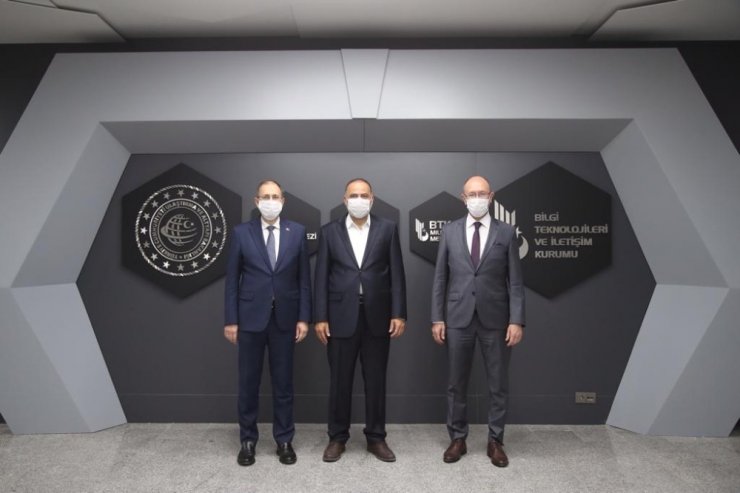Anadolu Üniversitesi Rektörü Prof. Dr. Fuat Erdal, BTK’yı ziyaret etti