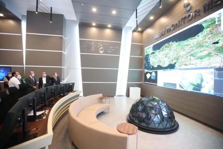 Anadolu Üniversitesi Rektörü Prof. Dr. Fuat Erdal, BTK’yı ziyaret etti