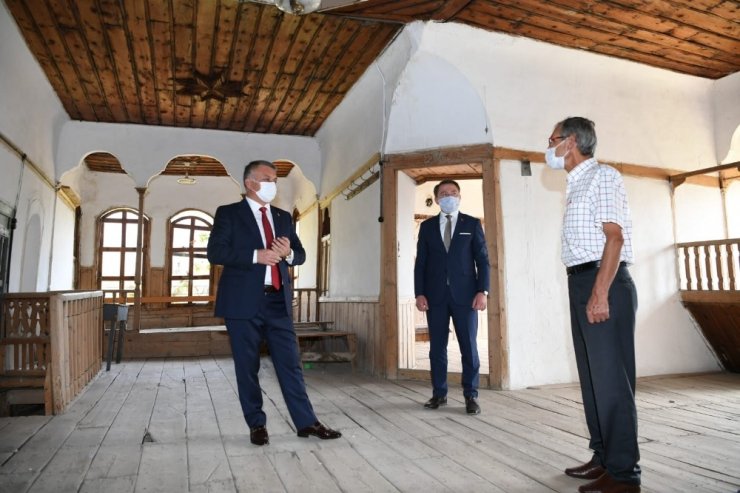 Vali Yazıcı: "Halka hizmette hızlı ve çözüm odaklı davranmalıyız. "