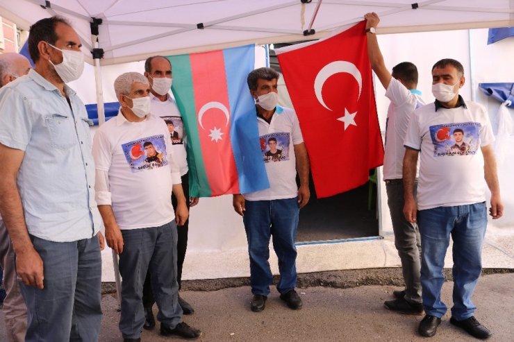 Evlat nöbetindeki ailelerden Azerbaycan’a destek mesajı