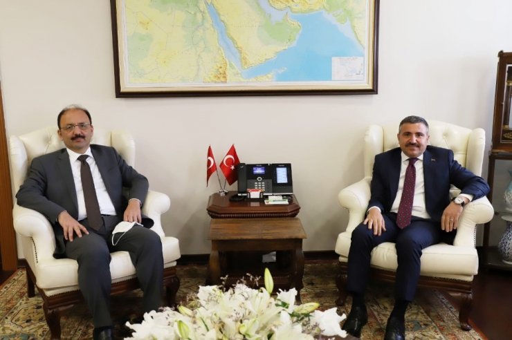 Bartın ve Bolu Valilerinden Düzce’ye ziyaret