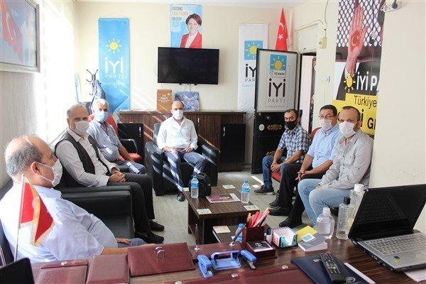 Kaymakam Ünal’dan siyasi partilere iade-i ziyaret