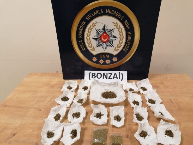 Bursa’da yapılan uyuşturucu operasyonunda 4 tutuklama