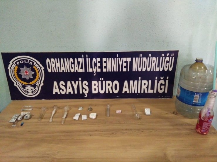 Bursa polisinden uyuşturucuya geçit yok
