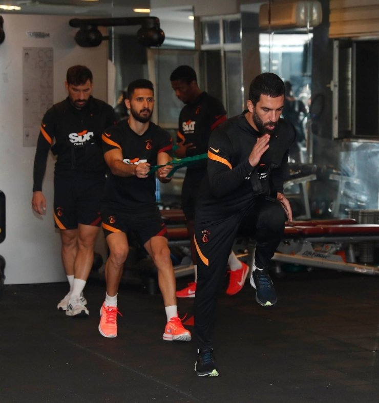 Galatasaray, Alanyaspor maç hazırlıklarına başladı