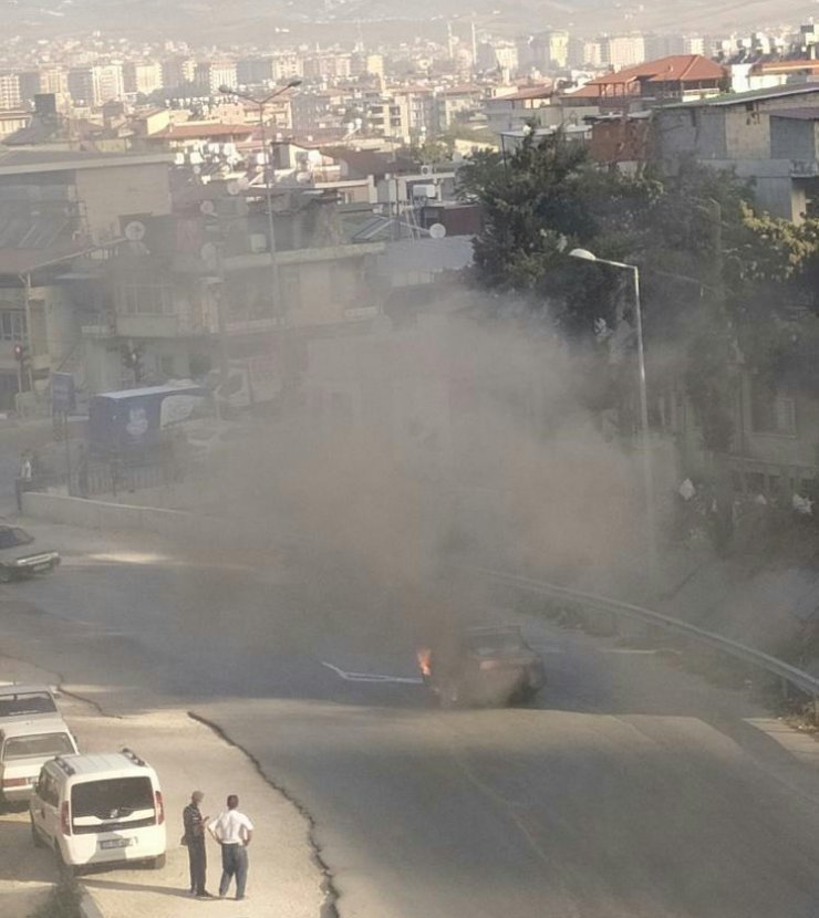 Hatay’da LPG’li otomobil yangını