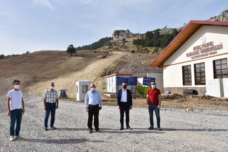 Uzun Keltepe Kayak Merkezi’ndeki çalışmaları inceledi