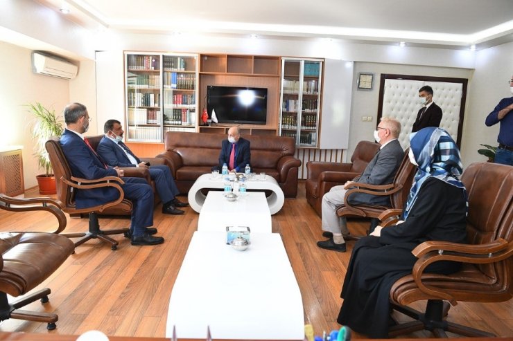 İl Müftüsü Işıldar’ı ziyaret eden Başkan Gürkan: