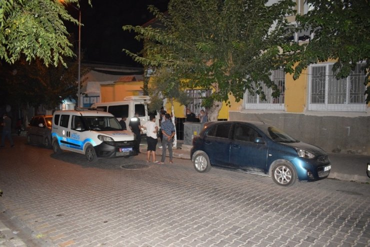 Eşiyle tartışıp rastgele ateş açtı, 2’si çocuk 3 kişi yaralandı