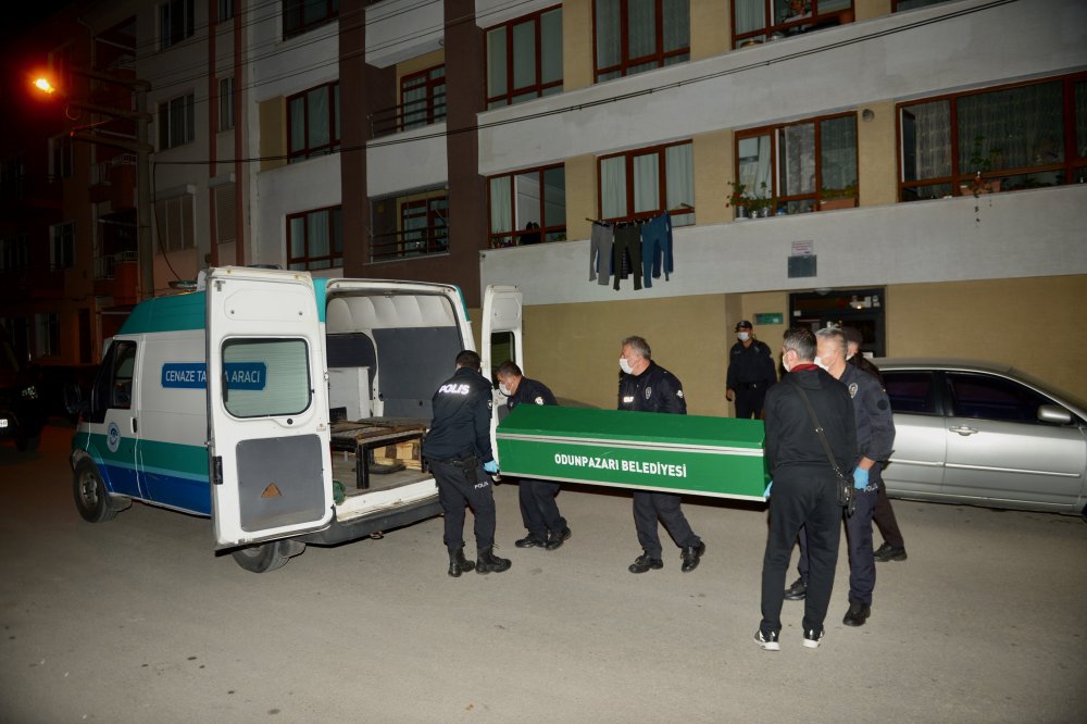 Müteahhitlerin kavgası kanlı bitti! İş ortağını silahla öldürdü