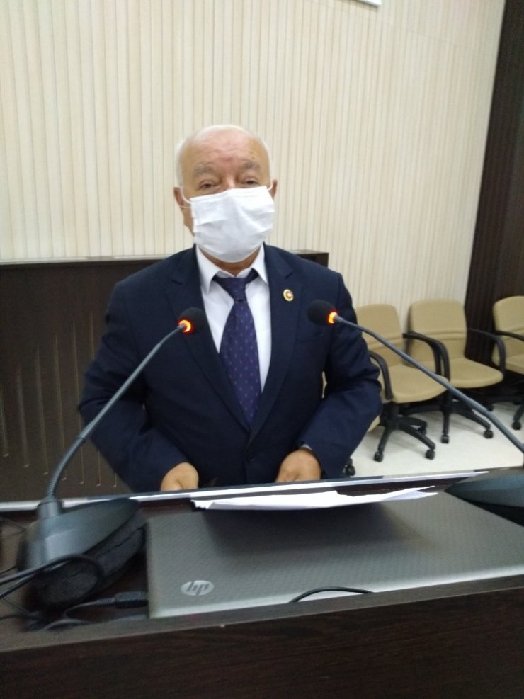 Meclis kürsüsünden ’Allı Turnam’ türküsü söyledi