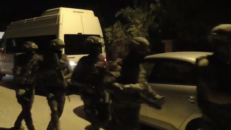Türkiye’ye kaçak yollarla giren DEAŞ üyesine şafak operasyonu