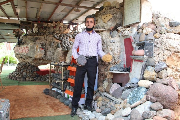 Çiftçinin ’Taş’ gibi sıra dışı koleksiyonu