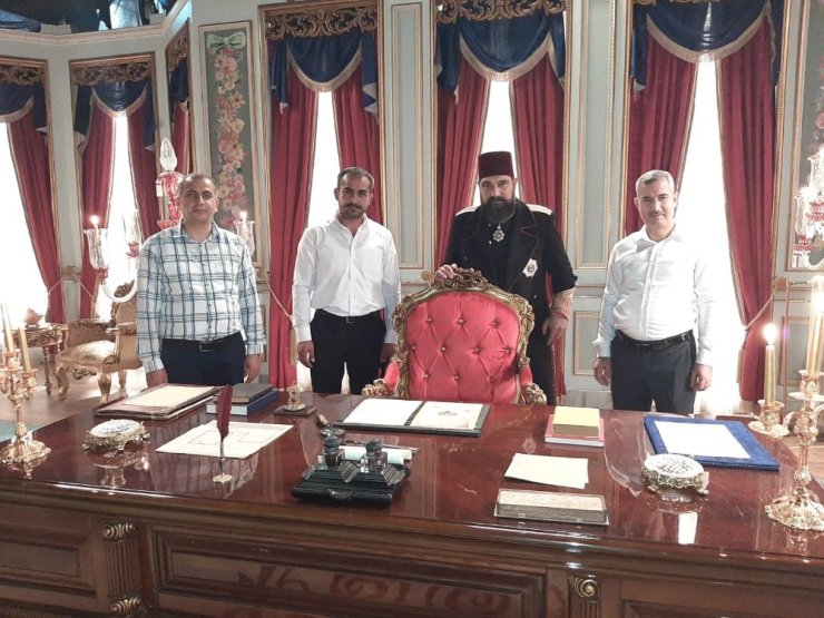 Başkan Çınar, "Payitaht-Abdulhamid" dizi setini ziyaret etti