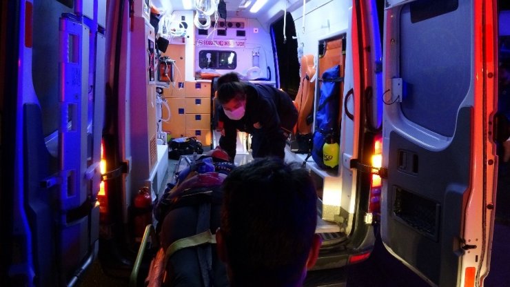 Bursa’da feci kaza 3 yaralı