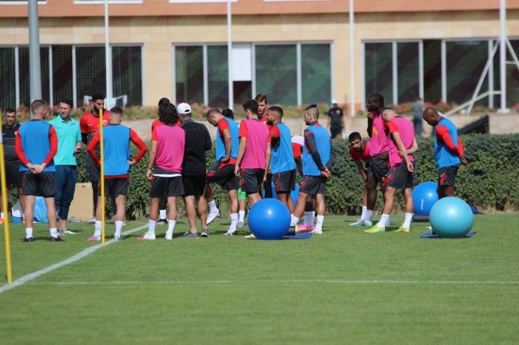 Bayram Bektaş: "Tek düşüncemiz Sivasspor maçını kazanmak"