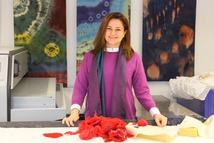 150 sanatçı arasından seçilerek Türkiye’yi temsil ettiler