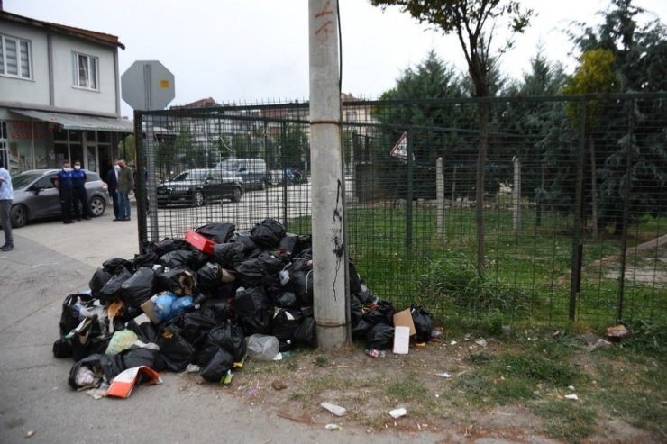 Taban’dan sokakları temizleyen çocuklara sürpriz ziyaret