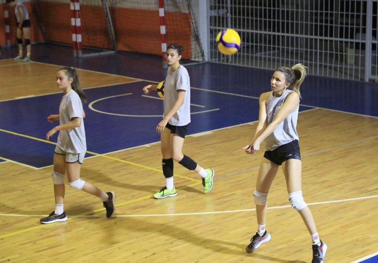 Pamukkale Belediyespor Kadın Voleybol Takımı sezonu açıyor