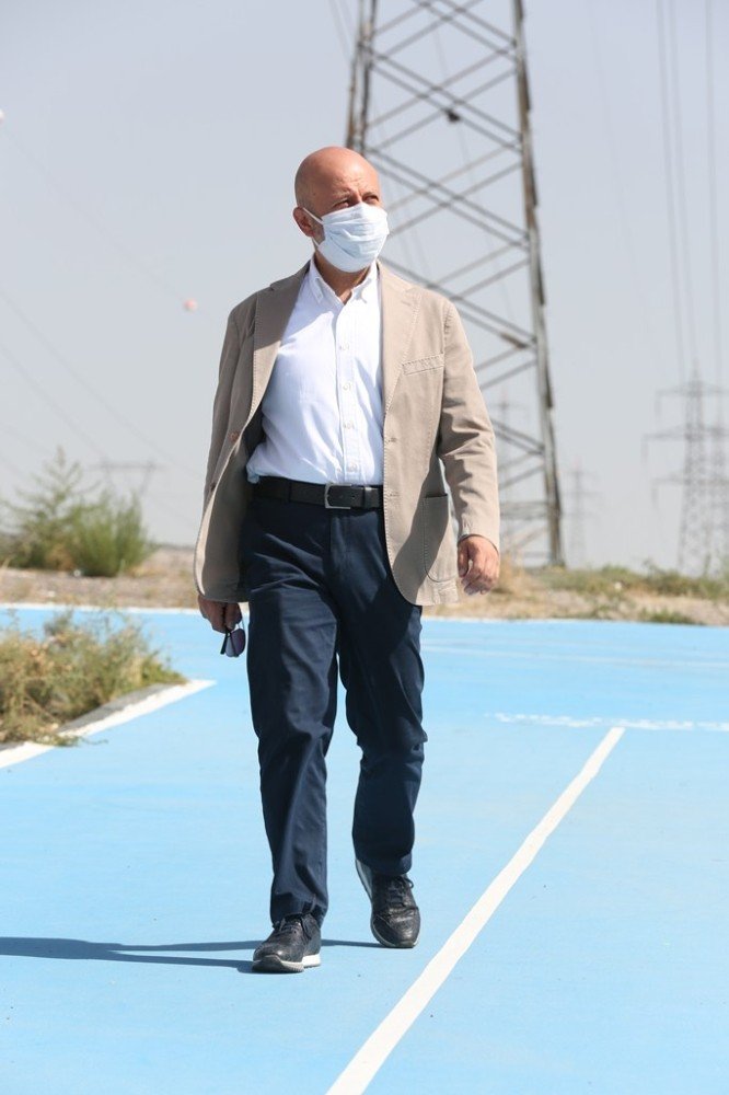 Başkan Çolakbayrakdar, "Bu yıl hedefimiz 100 bin ağaç dikmek"