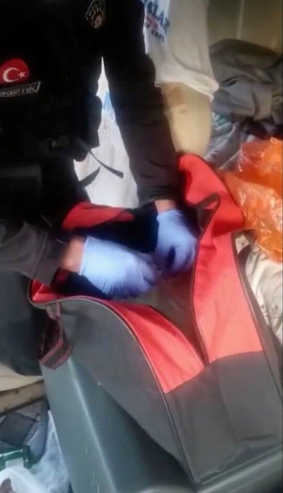 Konya’da narkotik operasyonu! 34 bin 190 adet ekstasy hap ele geçirildi