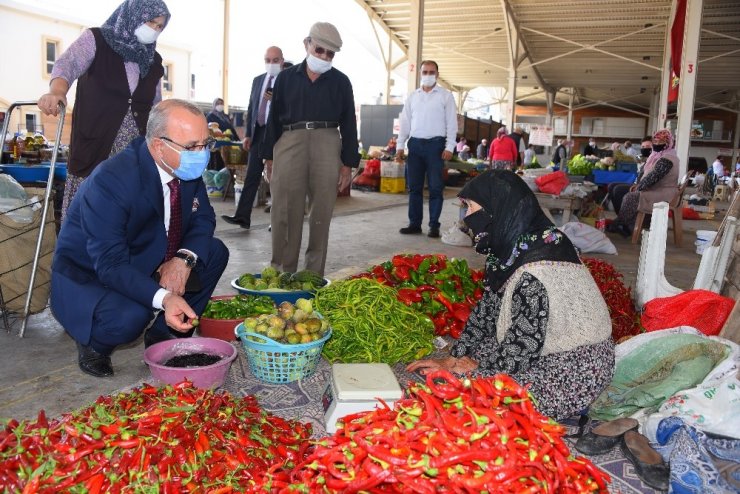 Salihli’de üretici pazarı yeniden açıldı
