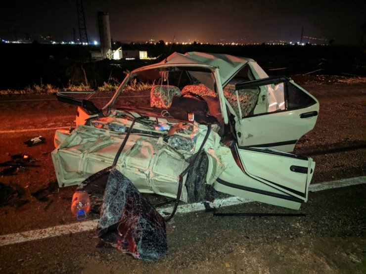 Manisa’da tır ile otomobil çarpıştı: 1 ölü