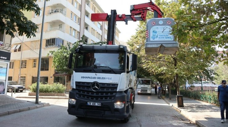 Odunpazarı’ndan üç mahallede detaylı temizlik