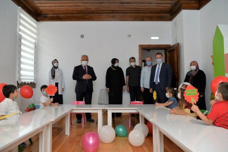 Tarihi ’Taş Mektep’ Malhatun Kuran Kursu açıldı