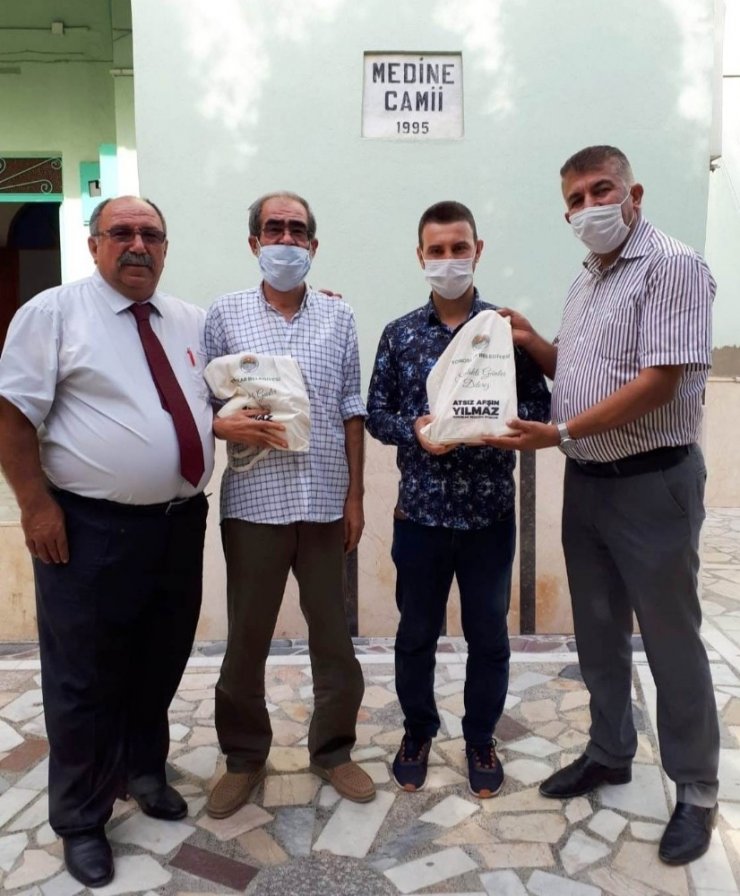 Toroslar’da camilere hijyen desteği