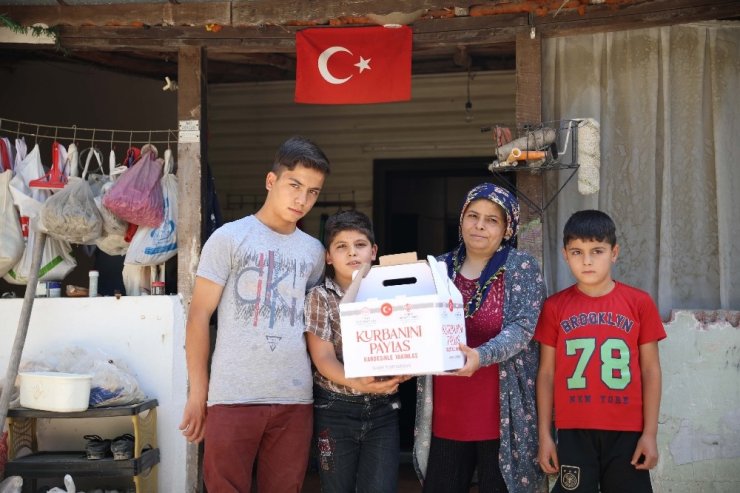 520 bin kişiye adak, akika ve şükür kurbanı eti ulaştırıldı