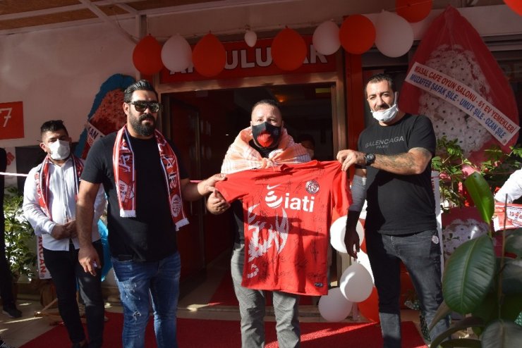 07 Gençlik Aksu şubesi açıldı