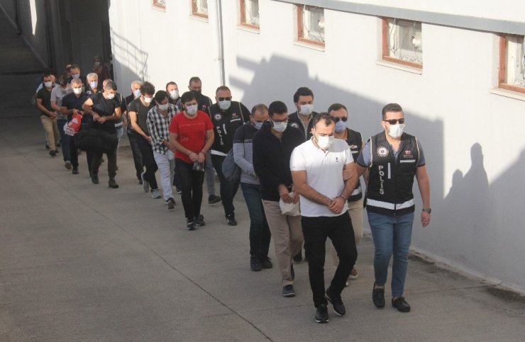21 FETÖ zanlısından 7’si tutuklandı